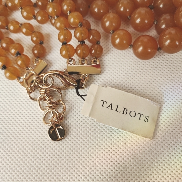 TALBOT'S Creamy Light Butterscotch Knotted Graduated Lucite Beaded Necklace - Picture 6 of 7